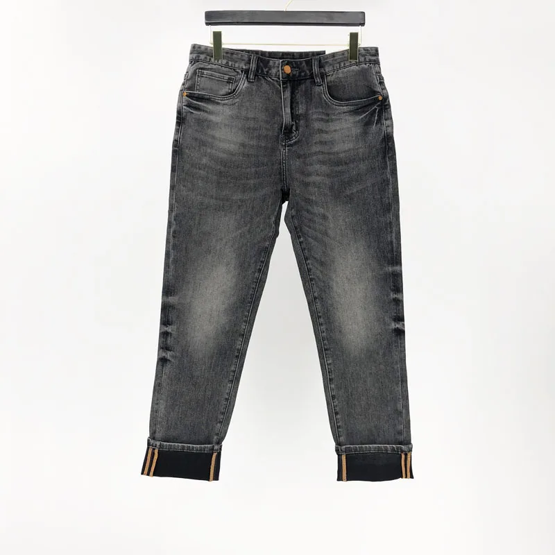 Luxury Brand Men's Jeans Mid-waist Zipper High-quality Male Pants Summer New Fashion Casual Washed Straight Denims Trousers
Luxury Brand Men's Jeans Mid-waist Zipper High-quality Male Pants Summer New Fashion Casual Washed Straight Denims Trousers