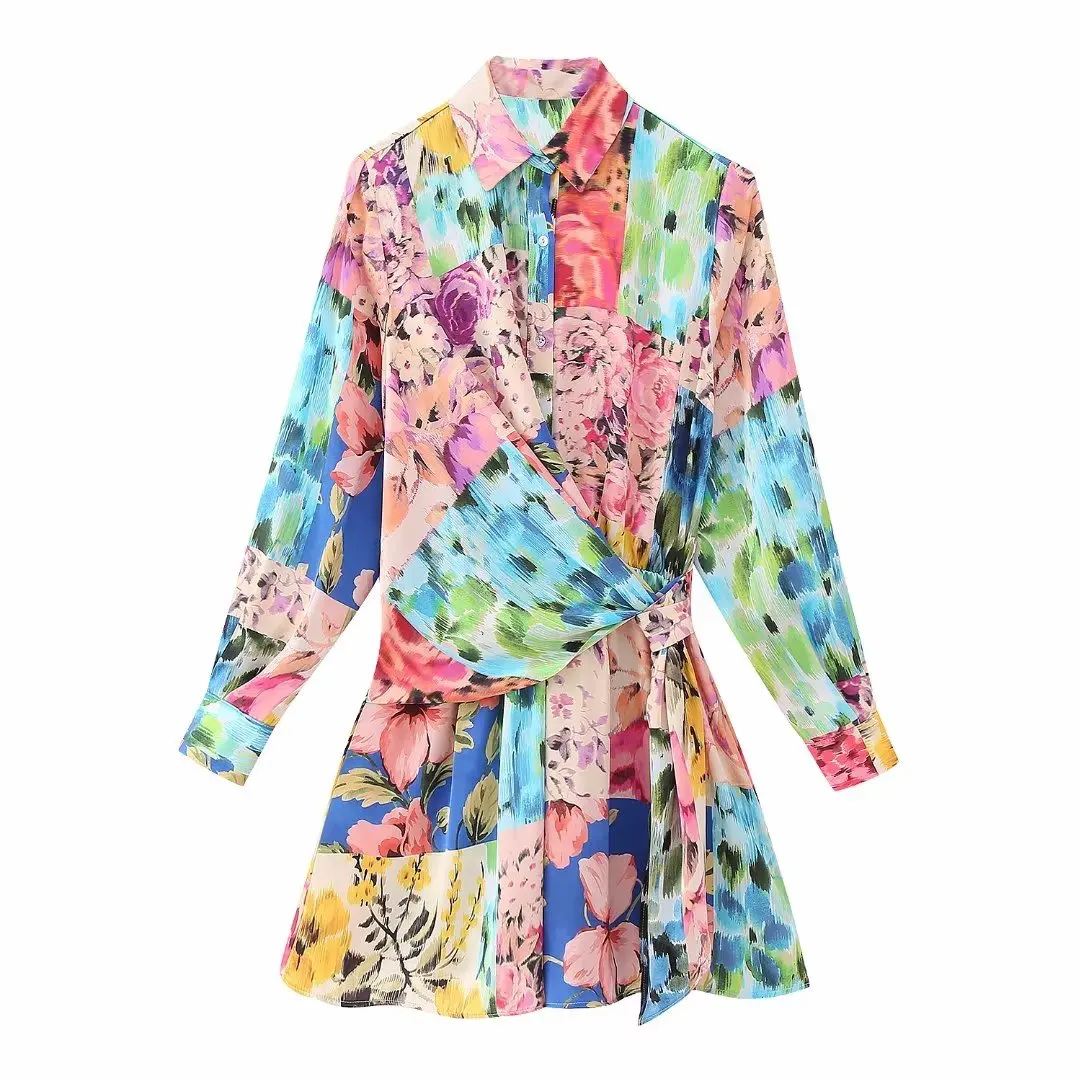PB&ZA Women 2023 New Chic Fashion Patchwork Printing Playsuits Vintage Turn-up Sleeves Elastic Waist Female Short Jumpsuits M
PB&ZA Women 2023 New Chic Fashion Patchwork Printing Playsuits Vintage Turn-up Sleeves Elastic Waist Female Short Jumpsuits M