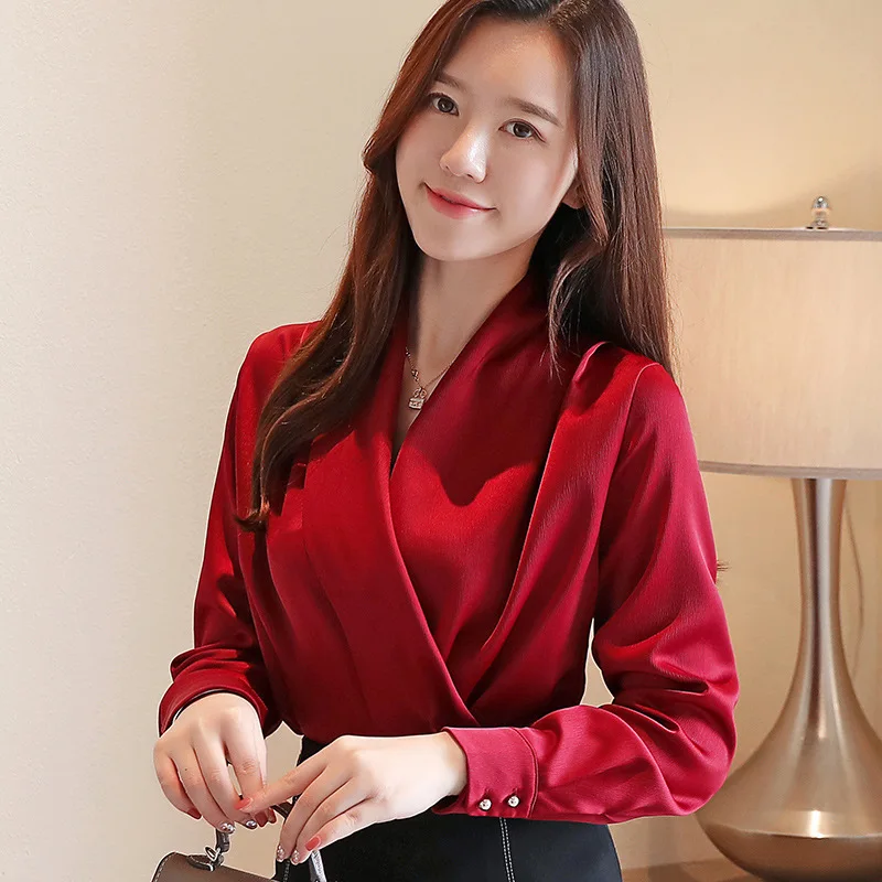 2022 new women's shirt Chiffon elegant V-neck women's shirt office women's white top red green women's long sleeved clothes 
2022 new women's shirt Chiffon elegant V-neck women's shirt office women's white top red green women's long sleeved clothes