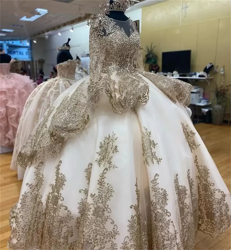 ANGELSBRIDEP Champagne Quinceanera Dress Puffy Tiered Long Sleeve Beading Formal Birthday Princess Prom Gowns Sweet 16 Dresses
ANGELSBRIDEP Champagne Quinceanera Dress Puffy Tiered Long Sleeve Beading Formal Birthday Princess Prom Gowns Sweet 16 Dresses