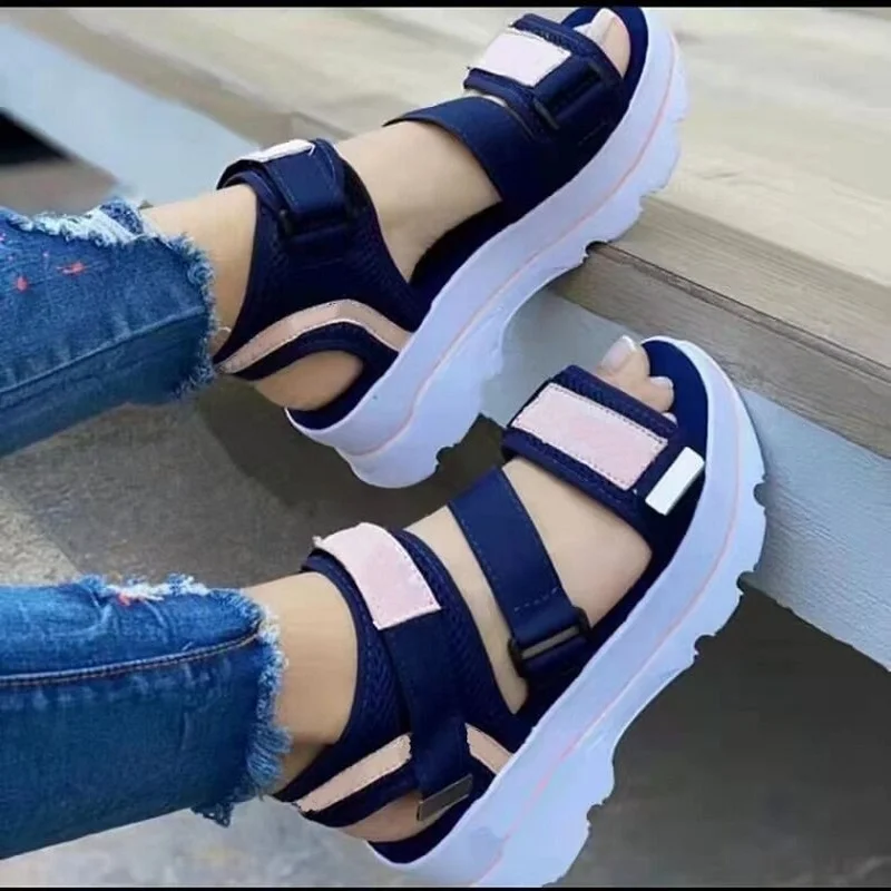 2022 Fashion Designer Wedge Heel Women's Platform Buckle Strap Street Summer Shoes Punk Beach Wedge Heel Women's Luxury Sandals
2022 Fashion Designer Wedge Heel Women's Platform Buckle Strap Street Summer Shoes Punk Beach Wedge Heel Women's Luxury Sandals