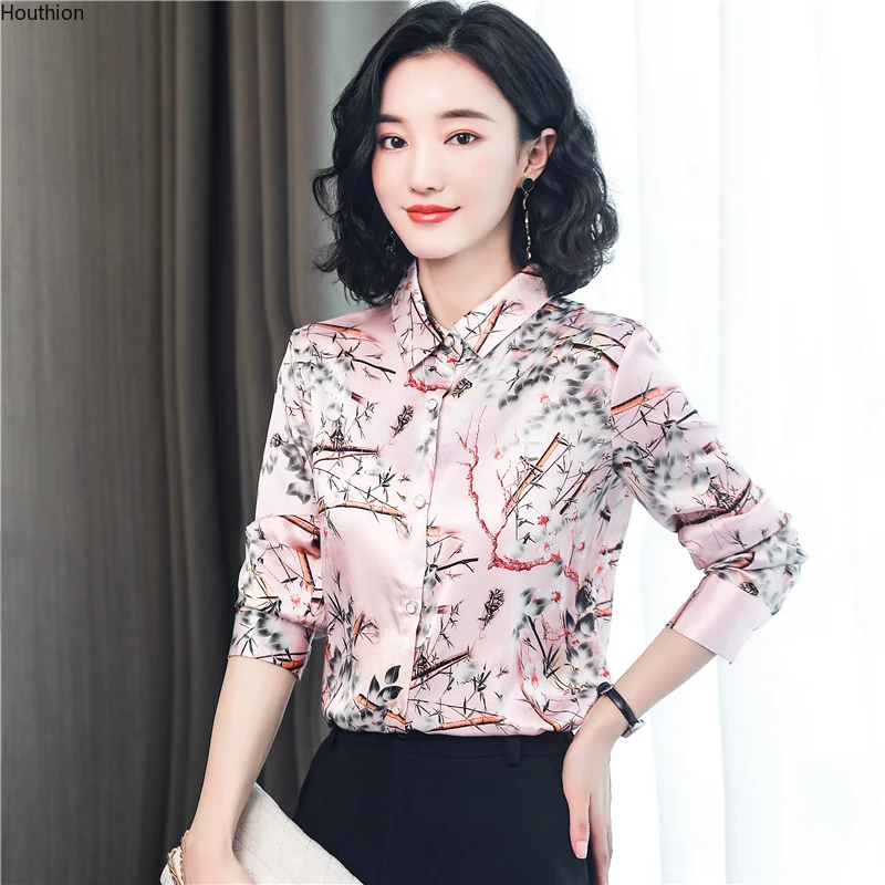 Satin Women's Blouse Summer Fashion Long Sleeve Top Print Loose Casual Lapel Shirt
Satin Women's Blouse Summer Fashion Long Sleeve Top Print Loose Casual Lapel Shirt