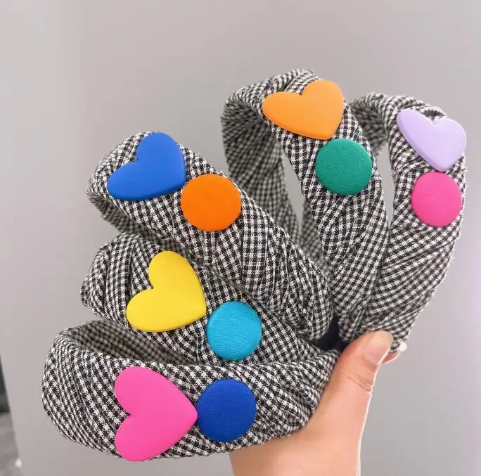 spring Korean girl cute peach heart button pleated large hairpin headband jewelry for women
spring Korean girl cute peach heart button pleated large hairpin headband jewelry for women