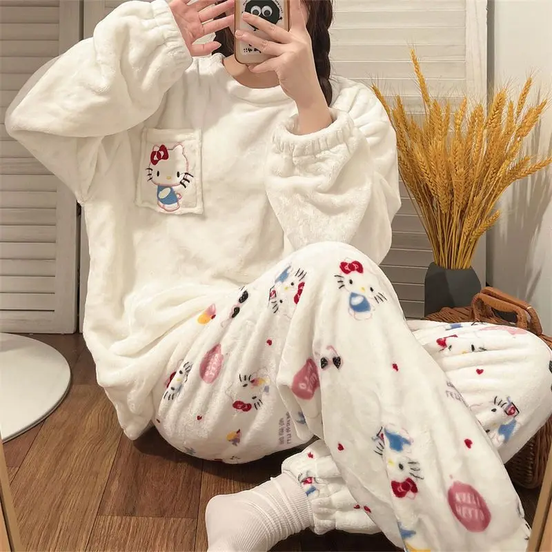 Sanrio Kawaii Hello Kitty милый Cinnamoroll My Melody Kuromi осень-зима новый стиль плюс бархатная Толстая мультяшная плюшевая Пижама
Sanrio Kawaii Hello Kitty милый Cinnamoroll My Melody Kuromi осень-зима новый стиль плюс бархатная Толстая мультяшная плюшевая Пижама