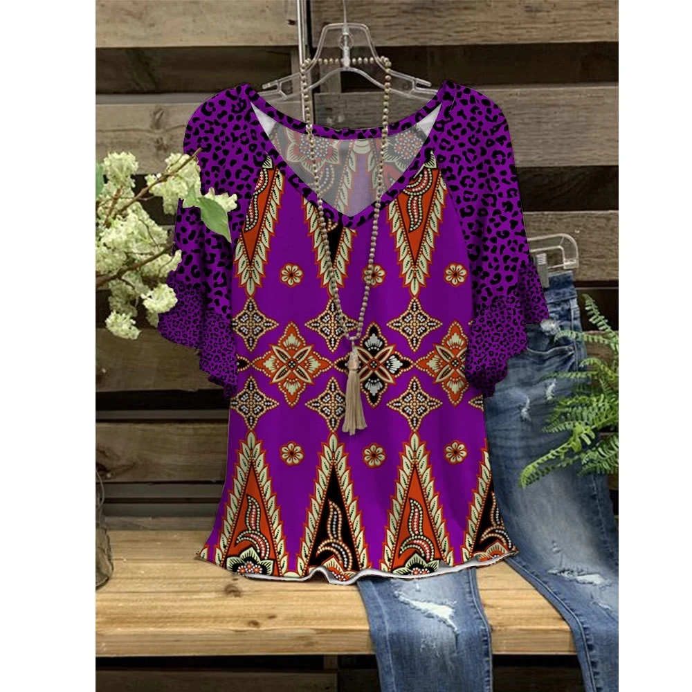 Women Summer Vintage Printing Tops 3D T-Shirt Loose Ruffle V-Neck Short Sleeve Casual T-Shirt Summer Streetwear
Women Summer Vintage Printing Tops 3D T-Shirt Loose Ruffle V-Neck Short Sleeve Casual T-Shirt Summer Streetwear