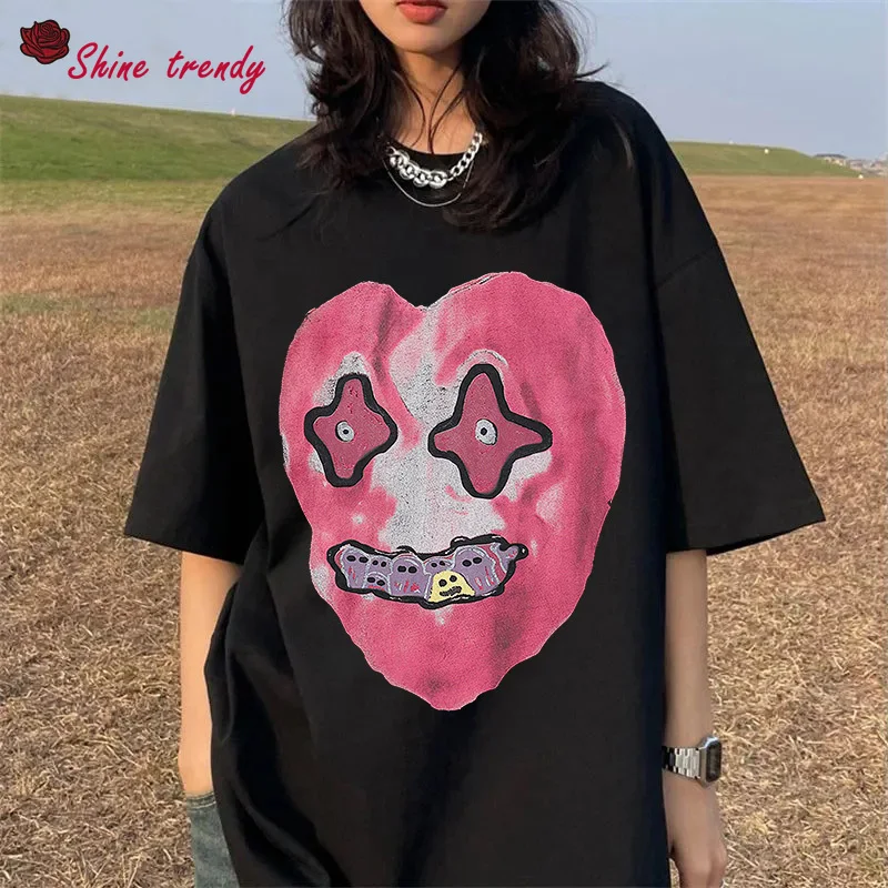 Women T-shirts Hip Hop Oversized T-Shirt Streetwear Tops Heart Monster Print T Shirt Harajuku Short Sleeve Tees Casual Tshirt
Women T-shirts Hip Hop Oversized T-Shirt Streetwear Tops Heart Monster Print T Shirt Harajuku Short Sleeve Tees Casual Tshirt