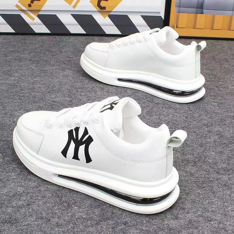 Men Casual Walking Shoes Luxury Brand Design Air Sneakers Women Fashion Board-shoe Thick Soled Lightweight Leather Couple Shoes
Men Casual Walking Shoes Luxury Brand Design Air Sneakers Women Fashion Board-shoe Thick Soled Lightweight Leather Couple Shoes