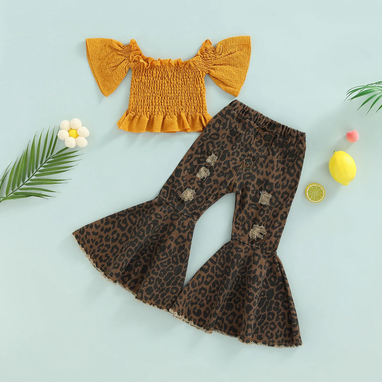 Little Girls Two-piece Outfits, Short Sleeve Off Shoulder Solid Color Tops + Elastic Waist Leopard Print Flared Trousers
Little Girls Two-piece Outfits, Short Sleeve Off Shoulder Solid Color Tops + Elastic Waist Leopard Print Flared Trousers