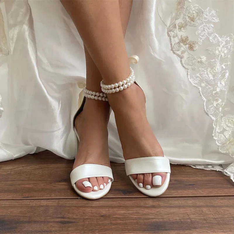 New Sandals Women 2022 Fashion Open Toed Heels Women Pearl Lace Up Women Shoes Party Wedding Chunky Heels Pumps Dress
New Sandals Women 2022 Fashion Open Toed Heels Women Pearl Lace Up Women Shoes Party Wedding Chunky Heels Pumps Dress