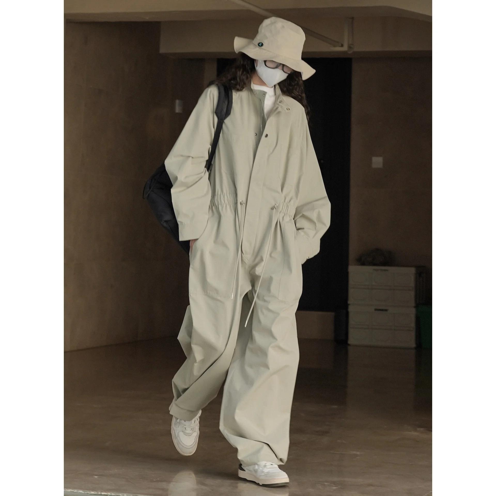 Autumn Mountain Outdoor Silhouette Cargo Long Jumpsuit Loose Comfortable Casual Pants for Women
Autumn Mountain Outdoor Silhouette Cargo Long Jumpsuit Loose Comfortable Casual Pants for Women