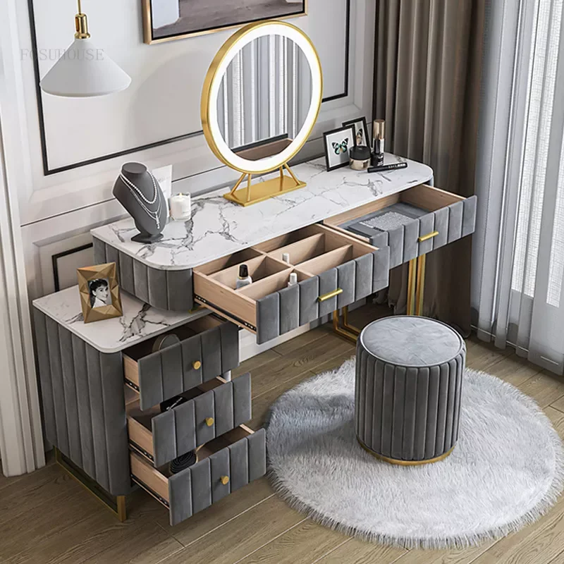 Nordic Bedroom Furniture LED Mirror Dressers light Luxury home Dressing Table Small Apartment Storage Cabinet Integrated Dresser
Nordic Bedroom Furniture LED Mirror Dressers light Luxury home Dressing Table Small Apartment Storage Cabinet Integrated Dresser