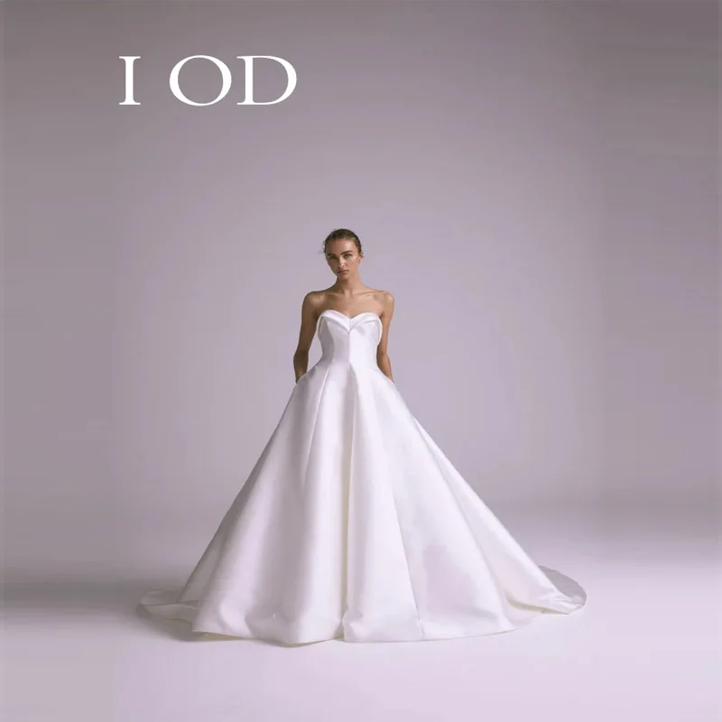 I OD Elegant Fold Sweetheart Wedding Dress Handmade Beaded Crystal Applique Bow Evening Dresses Sleeveless Vestido De Novia
I OD Elegant Fold Sweetheart Wedding Dress Handmade Beaded Crystal Applique Bow Evening Dresses Sleeveless Vestido De Novia