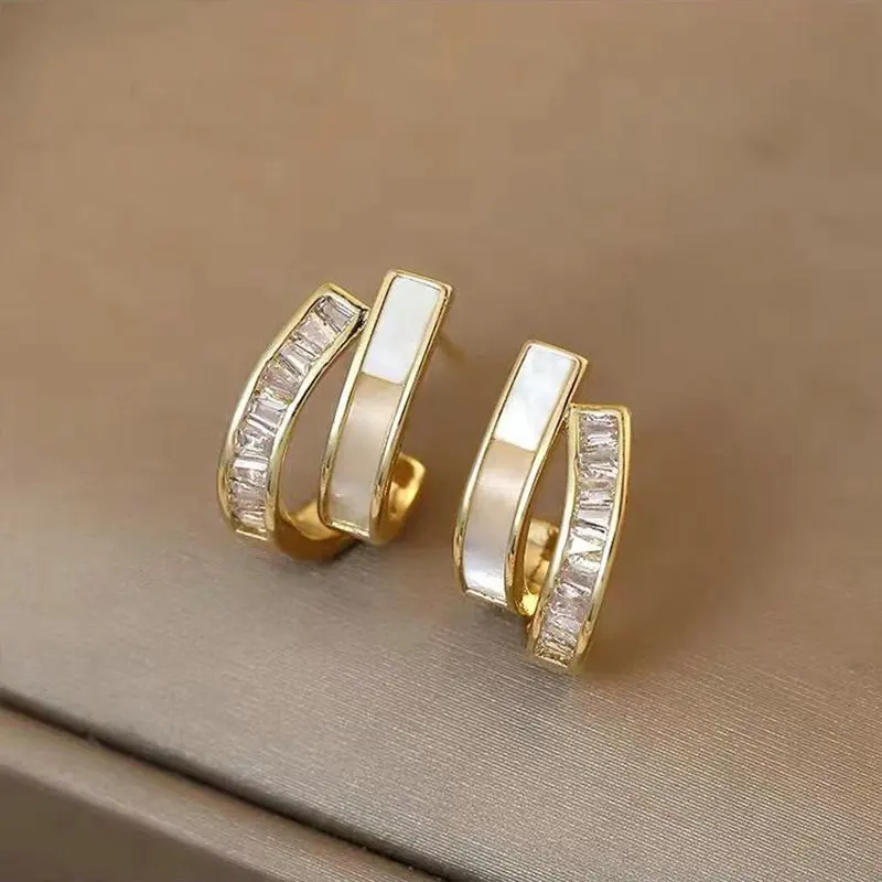 2022 New Design Shell Zircon Arc Metal Stud Earrings For Woman Korean Fashion Jewelry Party Student Girls Elegant Accessories
2022 New Design Shell Zircon Arc Metal Stud Earrings For Woman Korean Fashion Jewelry Party Student Girls Elegant Accessories