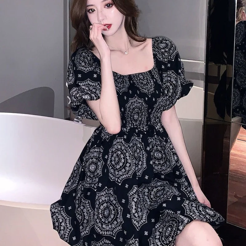 2022 Women's Sexy Mini Dress Y2k Vintage Black High Waist Chiffon Dress Clothes Clothing for Girl Party Birthday Summer
2022 Women's Sexy Mini Dress Y2k Vintage Black High Waist Chiffon Dress Clothes Clothing for Girl Party Birthday Summer