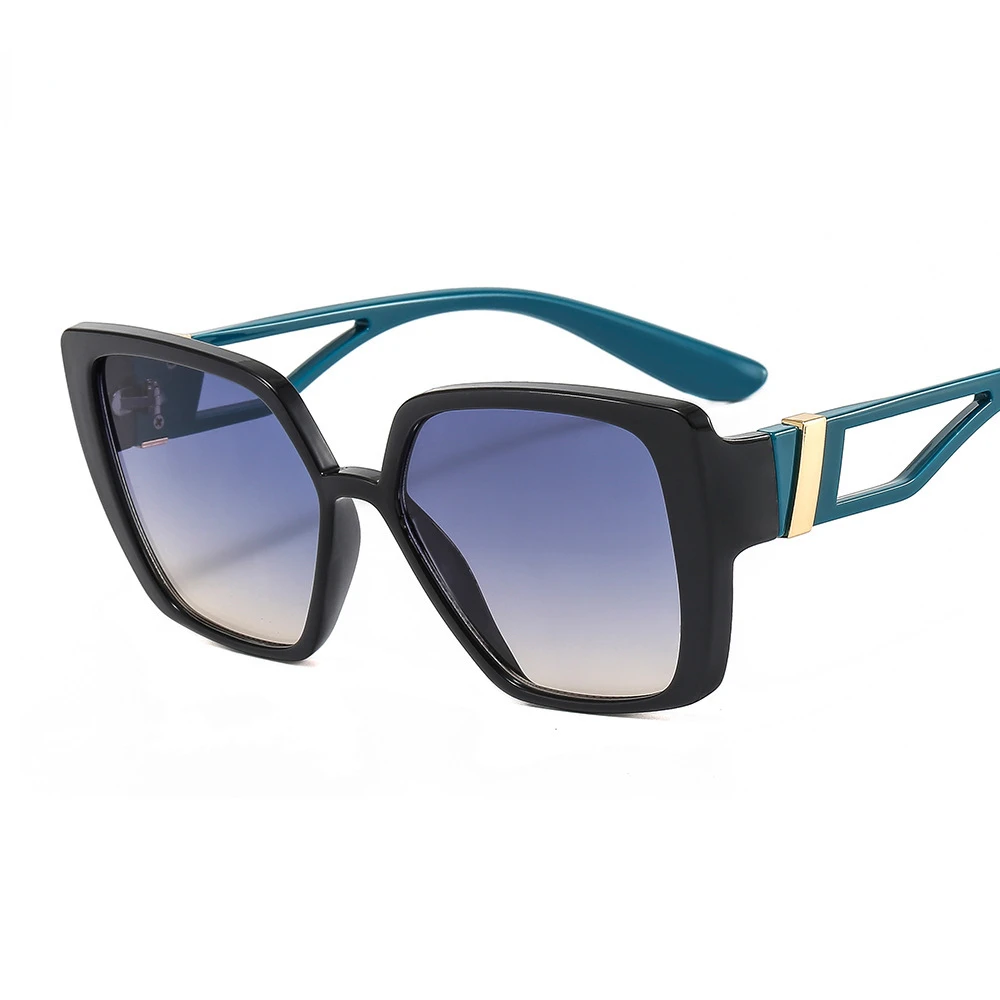 Fashion Square Sunglasses Women Mental Decoration Sunglass Vintage Sun Glass Hollow Out Eyewear UV400 Gradient Gray Shades
Fashion Square Sunglasses Women Mental Decoration Sunglass Vintage Sun Glass Hollow Out Eyewear UV400 Gradient Gray Shades