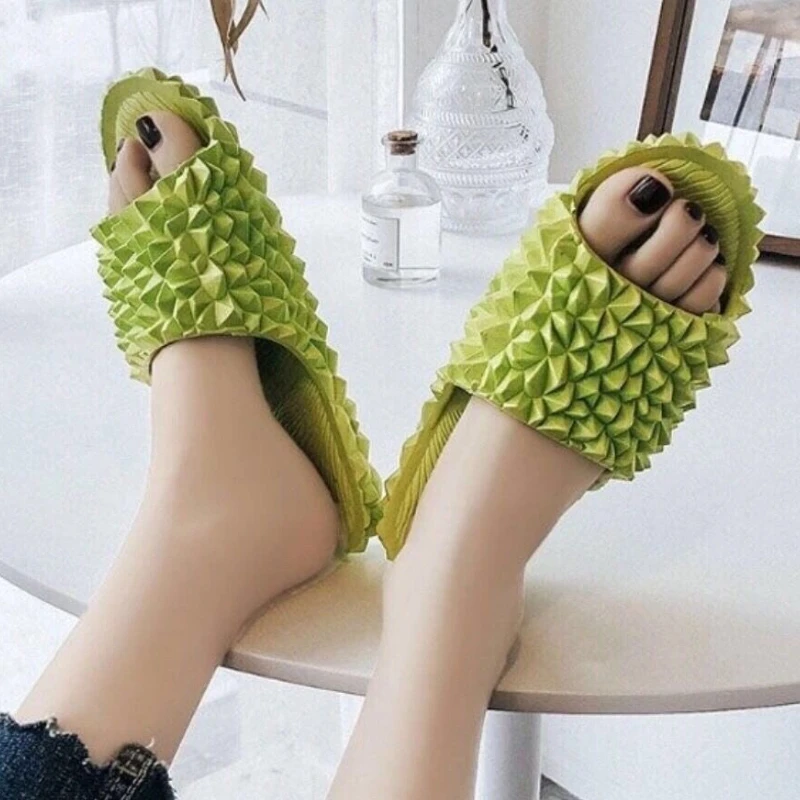 Creative Durian Summer Slippers Women Flats Novelty Funny Beach Slides Female PVC Funny Home Wear Flip Flops Fashion Shoes 2022
Creative Durian Summer Slippers Women Flats Novelty Funny Beach Slides Female PVC Funny Home Wear Flip Flops Fashion Shoes 2022