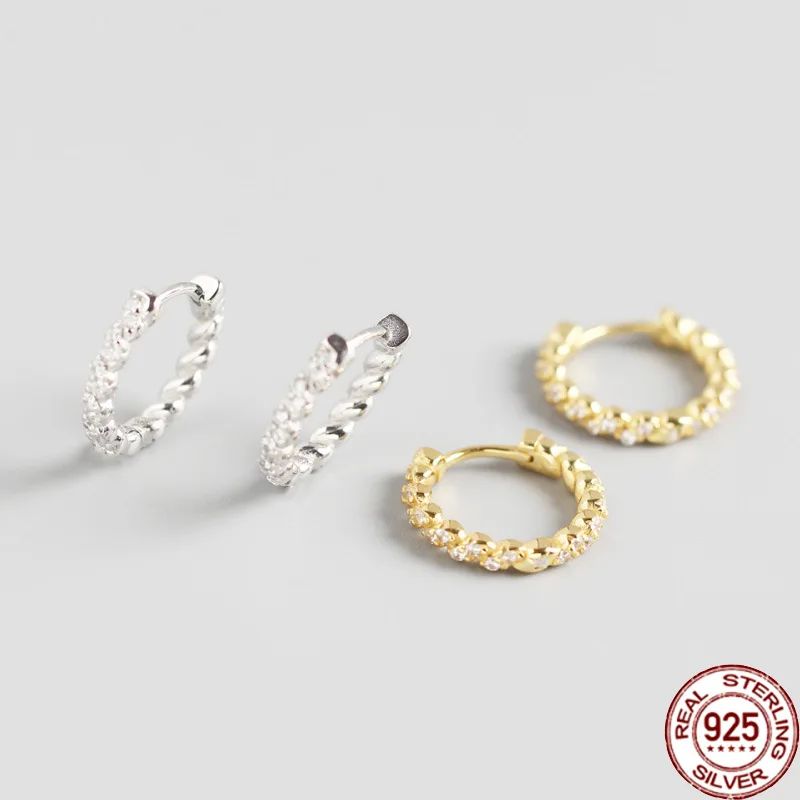 BABIQU E0169 Hot Sale S925 Pure Silver Ins Wind Geometry Twisted Wire Embossed Hoop Earrings Fashionable Cute Accessories Korean
BABIQU E0169 Hot Sale S925 Pure Silver Ins Wind Geometry Twisted Wire Embossed Hoop Earrings Fashionable Cute Accessories Korean