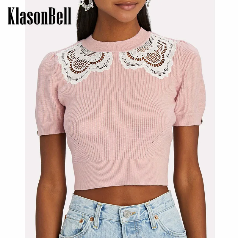 8.8 KlasonBell Contrast Color Embroidery Hollow Out Diamonds Button Decoration O-Neck Short Knitwear Top Women
8.8 KlasonBell Contrast Color Embroidery Hollow Out Diamonds Button Decoration O-Neck Short Knitwear Top Women