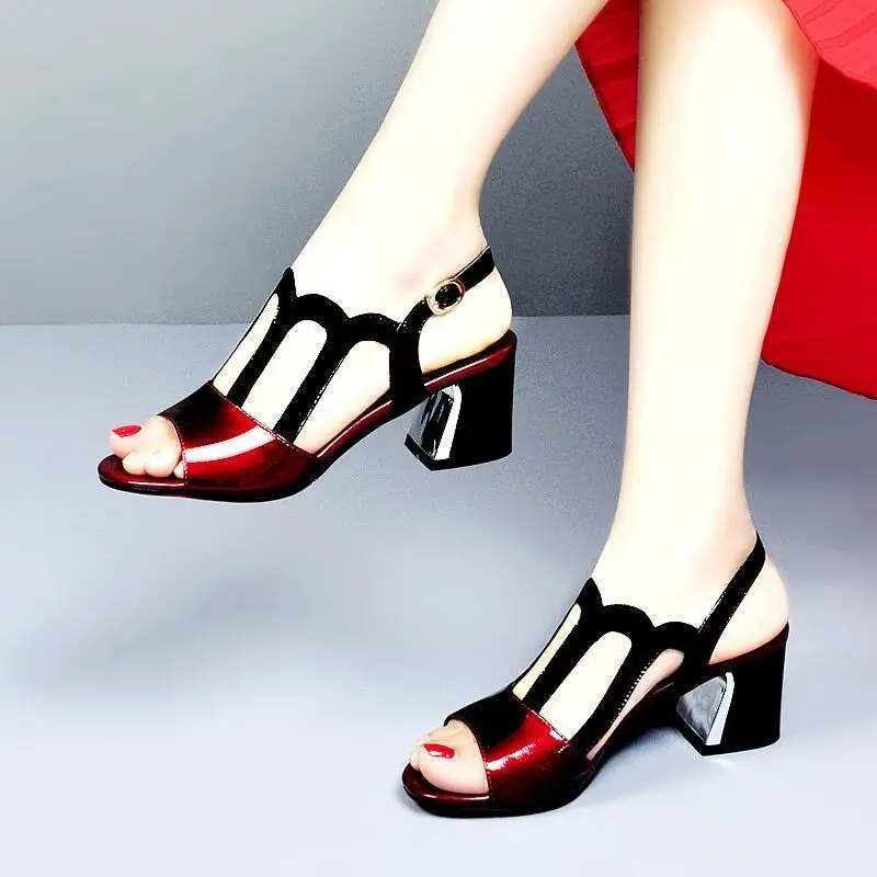 Fashion Sandals Summer Ladies Middle Heel Square Heel Burgundy High Quality Soft Leather 2022 New Sandals Women's Shoes
Fashion Sandals Summer Ladies Middle Heel Square Heel Burgundy High Quality Soft Leather 2022 New Sandals Women's Shoes