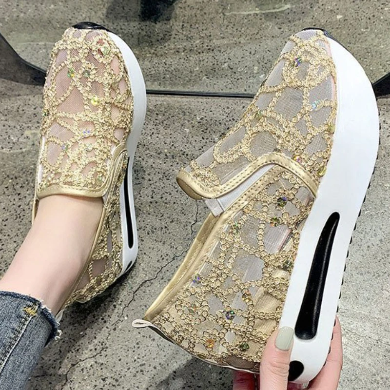 Women's Breathable Platform Sneakers Summer Round Head Loafers Korean Style Lace Mesh Casual Vulcanized Shoes Chaussures Femmes
Women's Breathable Platform Sneakers Summer Round Head Loafers Korean Style Lace Mesh Casual Vulcanized Shoes Chaussures Femmes