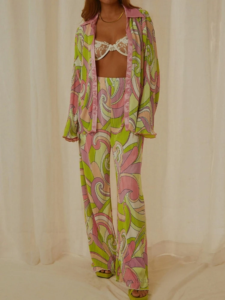 Dashiki African 2 Pieces Set Sexy Fashion Women Set Female Flower Print Long Sleeve Shirt Blouse And Pants Suits Matching Outfit
Dashiki African 2 Pieces Set Sexy Fashion Women Set Female Flower Print Long Sleeve Shirt Blouse And Pants Suits Matching Outfit