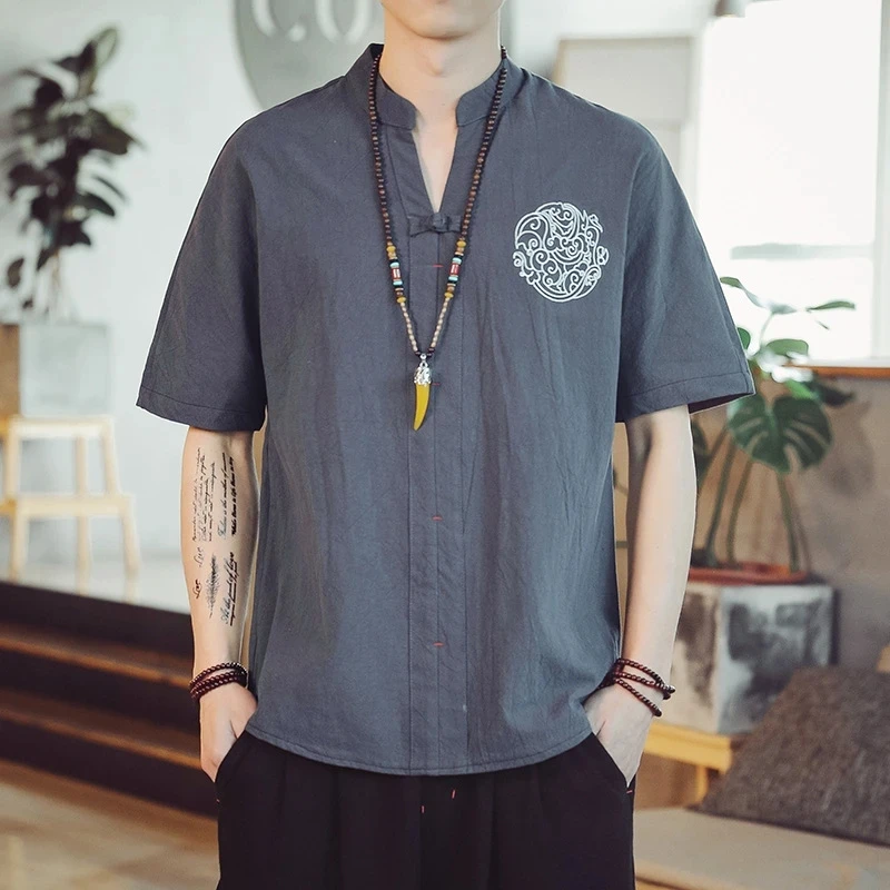 Мужской однотонный V-образный вырез с короткими рукавами и принтом, модель 2023 года
Мужской однотонный V-образный вырез с короткими рукавами и принтом, модель 2023 года