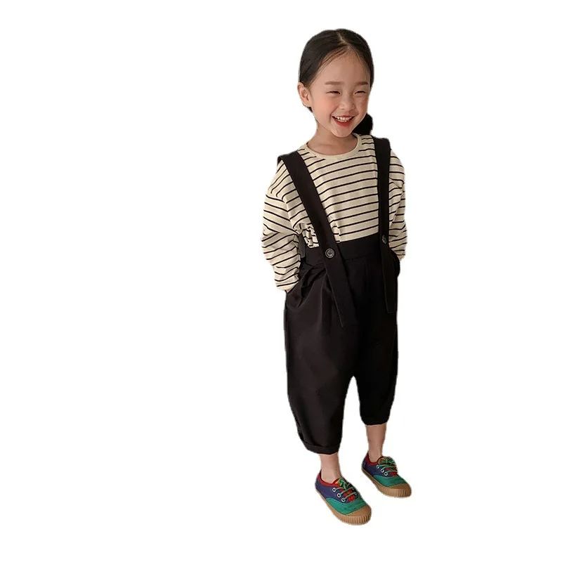 2022 Fall Girls Korean Version of Pure-color Overalls In Girl Baby New Style Suit Overalls Fall Clothes for Kids
2022 Fall Girls Korean Version of Pure-color Overalls In Girl Baby New Style Suit Overalls Fall Clothes for Kids