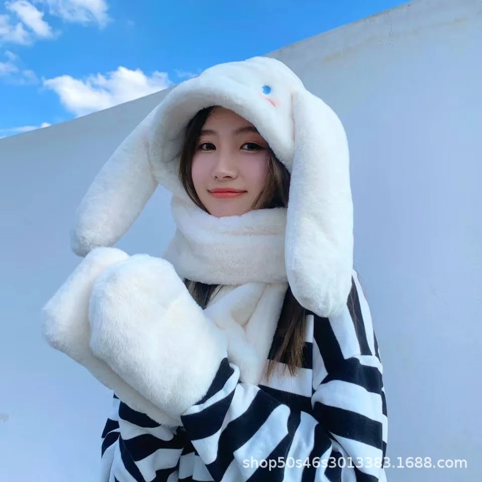 Kawaii Sanrio cartoon Cinnamoroll hat scarf gloves warm three-piece winter student outdoor hat cute girl warm neck scarf
Kawaii Sanrio cartoon Cinnamoroll hat scarf gloves warm three-piece winter student outdoor hat cute girl warm neck scarf