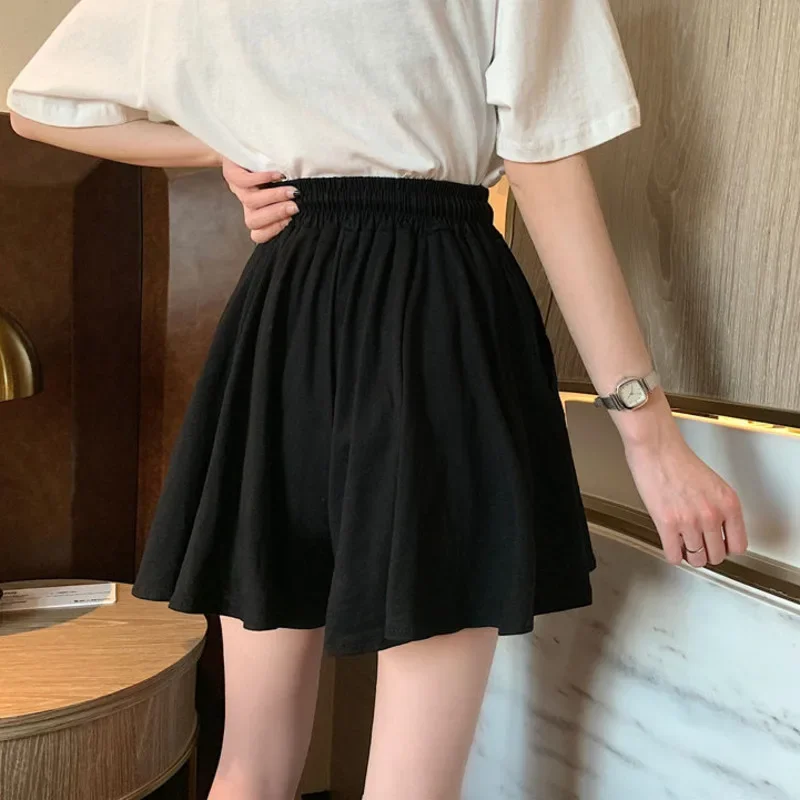 Women Summer Shorts Casual Loose Wide Leg Streetwear Shorts Elastic Waist Vintage Short Culotte Female Harajuku Shorts Women
Women Summer Shorts Casual Loose Wide Leg Streetwear Shorts Elastic Waist Vintage Short Culotte Female Harajuku Shorts Women