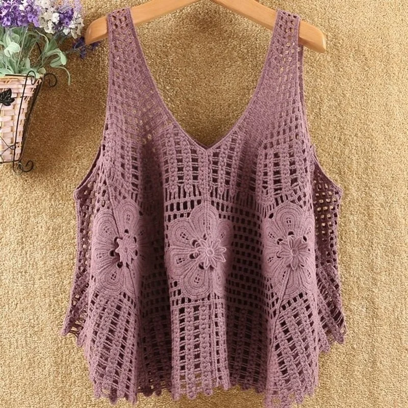 Pullover female 2022 spring and summer Korean short outer loose v-neck hollow blouse sleeveless vest waistcoat sweater women
Pullover female 2022 spring and summer Korean short outer loose v-neck hollow blouse sleeveless vest waistcoat sweater women