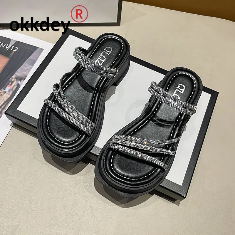 Net Red Slippers 2023 New Summer Fairy Wind Outside Wear Fashion Thick Bottoming Rhinestone Slippers Without Tiring Feet
Net Red Slippers 2023 New Summer Fairy Wind Outside Wear Fashion Thick Bottoming Rhinestone Slippers Without Tiring Feet