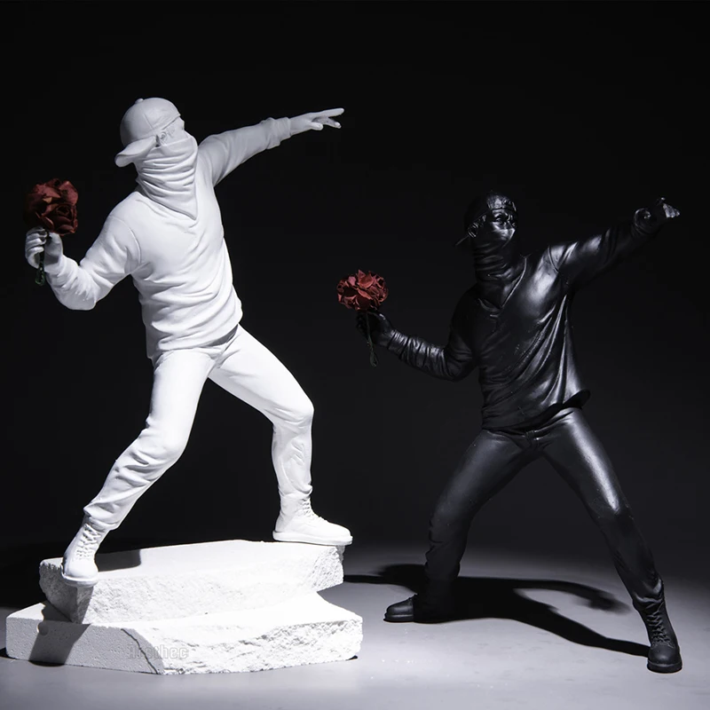 Decoration Accessories Modern Desk Flower Thrower Statue Collectible Figurine Bomber Home Ornaments Resin Banksy Sculptures
Decoration Accessories Modern Desk Flower Thrower Statue Collectible Figurine Bomber Home Ornaments Resin Banksy Sculptures