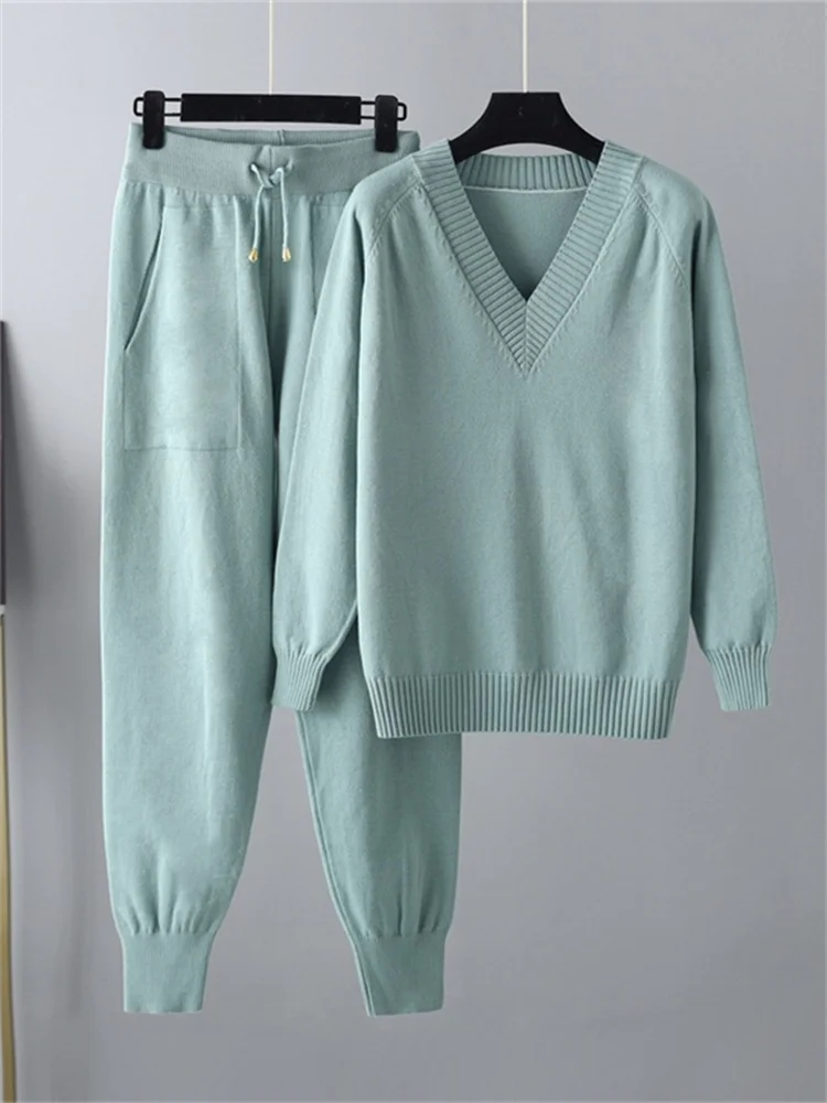 Winter Women Knitted Sport Suits Two Piece Set Women Outfit Drawstring Jogging Harem Pants V Neck Pullover Sweater Set Knitwear
Winter Women Knitted Sport Suits Two Piece Set Women Outfit Drawstring Jogging Harem Pants V Neck Pullover Sweater Set Knitwear