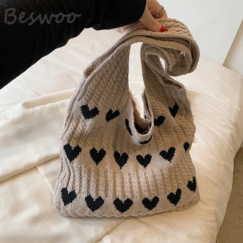 Autumn Winter Knitted Bags for Women Ins Trend Heart Shoulder Bag Large Capacity Shopper Bag Female Knitting Totes Bag Handbags
Autumn Winter Knitted Bags for Women Ins Trend Heart Shoulder Bag Large Capacity Shopper Bag Female Knitting Totes Bag Handbags