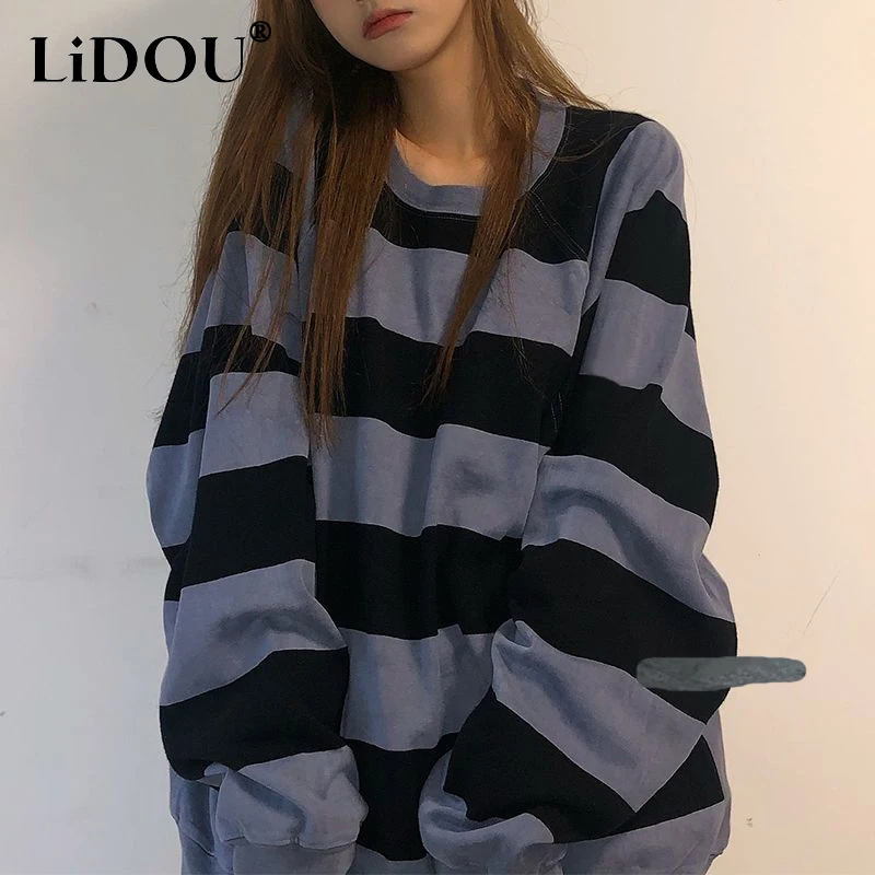 Spring Autumn New Long Sleeve T-Shirts 2023 Women Round Neck Striped Contrast Color Sweatshirts Vintage Fashion Women's Clothing
Spring Autumn New Long Sleeve T-Shirts 2023 Women Round Neck Striped Contrast Color Sweatshirts Vintage Fashion Women's Clothing