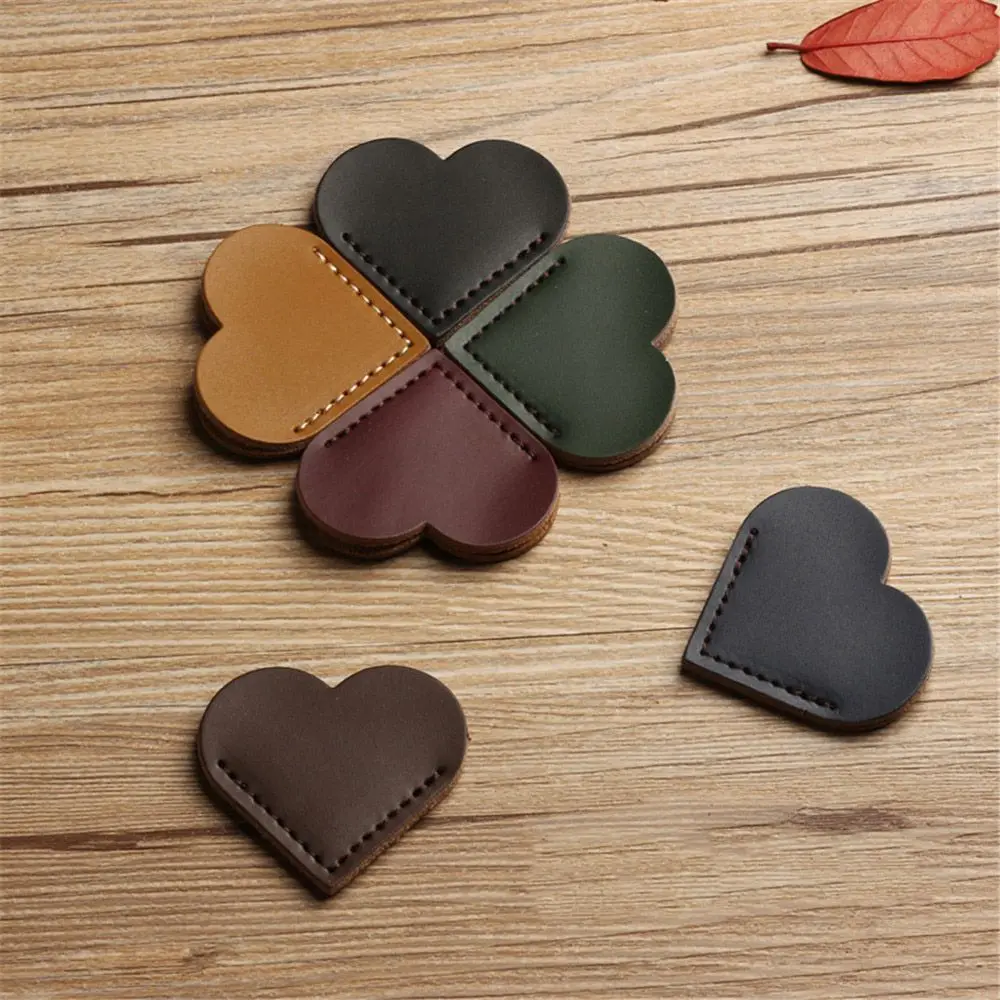 2pcs Love Heart Design Bookmark Vintage Paper Clip Mini Corner Page Marker Genuine Leather Bookmark for Reader Teacher Gift
2pcs Love Heart Design Bookmark Vintage Paper Clip Mini Corner Page Marker Genuine Leather Bookmark for Reader Teacher Gift