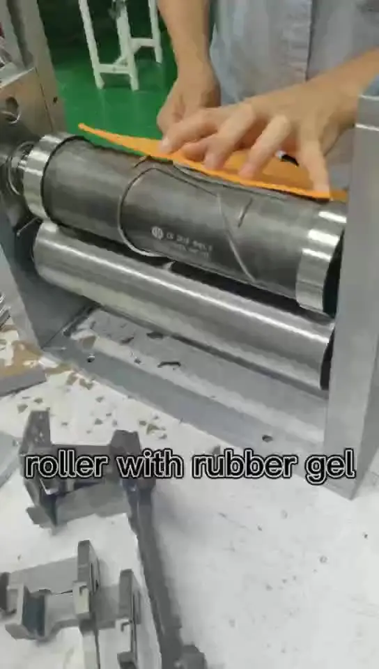 High Quality Cutting Roller of N95 KN95 Mask Machine Foam , Embossing Printing
High Quality Cutting Roller of N95 KN95 Mask Machine Foam , Embossing Printing
