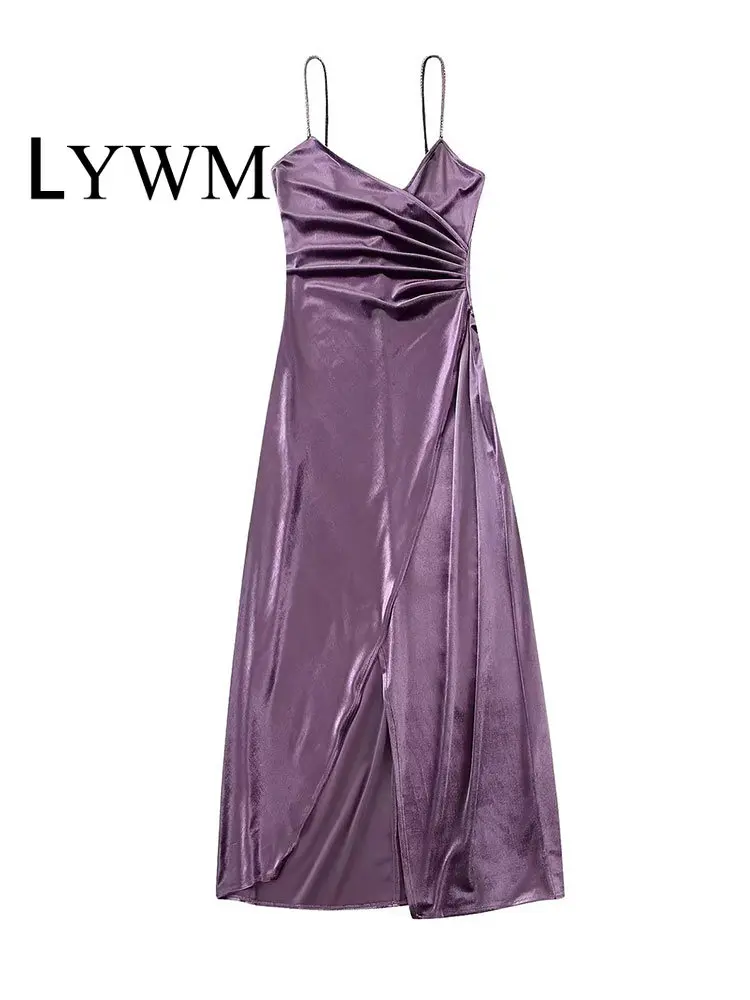 Модное женское бархатное однотонное платье миди LYWM, винтажные асимметричные платья на бретельках с воротником и передним разрезом, женские...
Модное женское бархатное однотонное платье миди LYWM, винтажные асимметричные платья на бретельках с воротником и передним разрезом, женские...