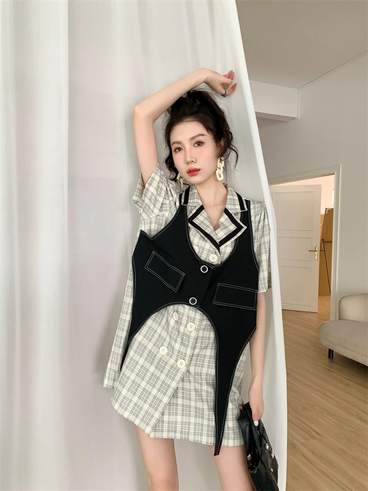 Printing Women's Blouse Plaid Shirt Summer Short Sleeve Elegant Tops Fashion Female Streetwear Loose Clothing
Printing Women's Blouse Plaid Shirt Summer Short Sleeve Elegant Tops Fashion Female Streetwear Loose Clothing