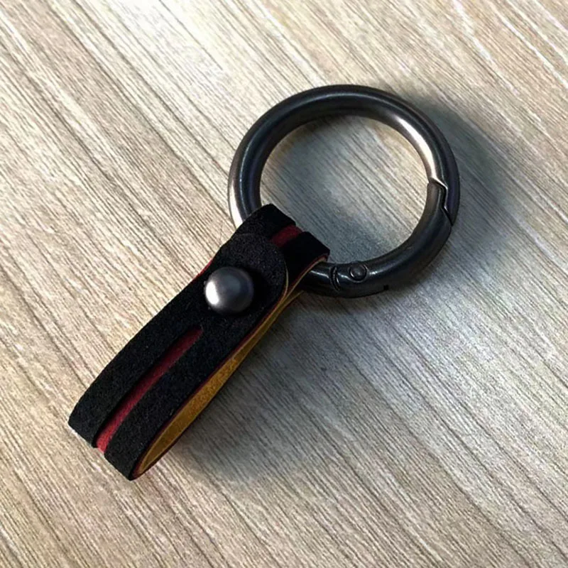 Маленький брелок для автомобильных ключей, кольцо-держатель, простой замшевый брелок для ключей, брелок с подвеской для сумки, подарок для мужчин
Маленький брелок для автомобильных ключей, кольцо-держатель, простой замшевый брелок для ключей, брелок с подвеской для сумки, подарок для мужчин