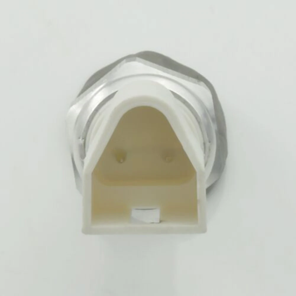 Car Reversing Light Switch Switch ABS Back Up Lamp Switch Car Accessories Rear Tail Light Switch For Ford Courier Escort Fiesta
Car Reversing Light Switch Switch ABS Back Up Lamp Switch Car Accessories Rear Tail Light Switch For Ford Courier Escort Fiesta