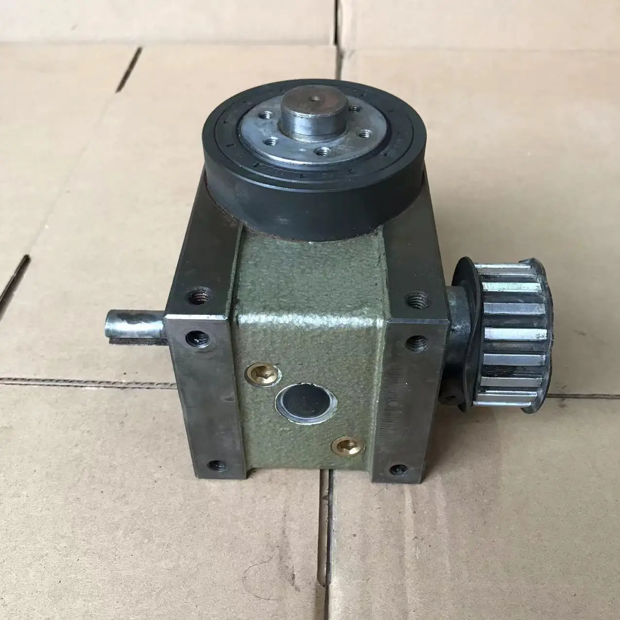 1pcs Used Tested 45DF 12 120R Cam Divider Indexing Plate 12 Station Yigang Cam Divider
1pcs Used Tested 45DF 12 120R Cam Divider Indexing Plate 12 Station Yigang Cam Divider