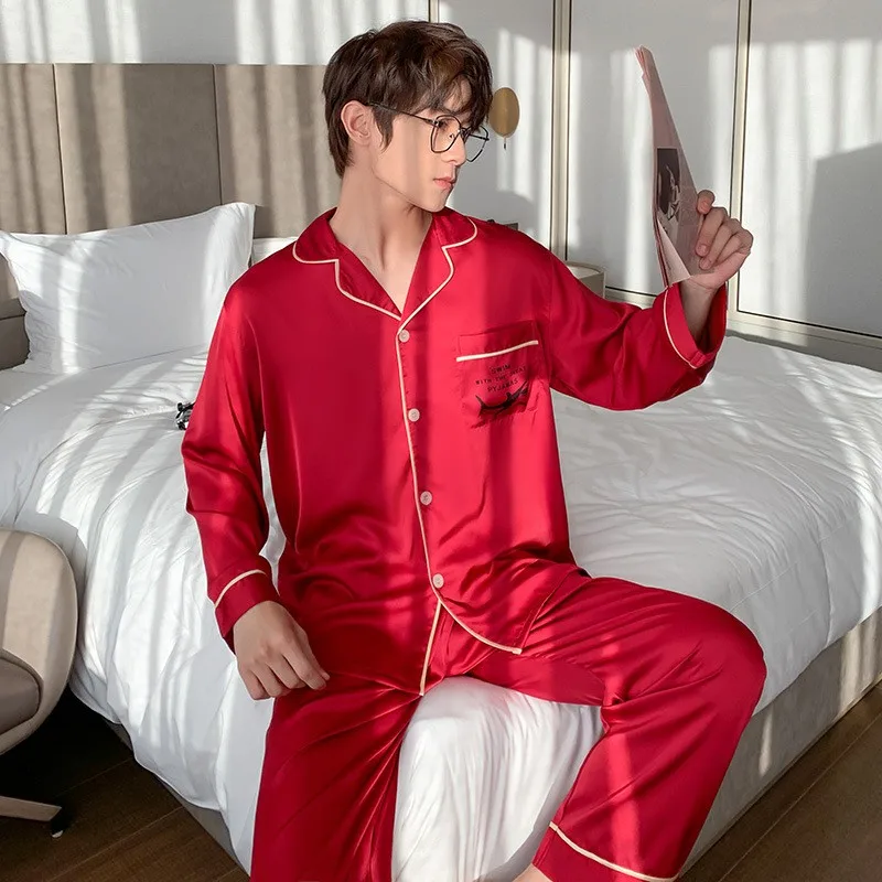 2PCS Men Pajamas Sets Sexy Turn-Down Collar Shirt Pyjamas Sleep Suit Spring Summer New Casual Rayon Nightwear 3XL Home Sleepwear
2PCS Men Pajamas Sets Sexy Turn-Down Collar Shirt Pyjamas Sleep Suit Spring Summer New Casual Rayon Nightwear 3XL Home Sleepwear