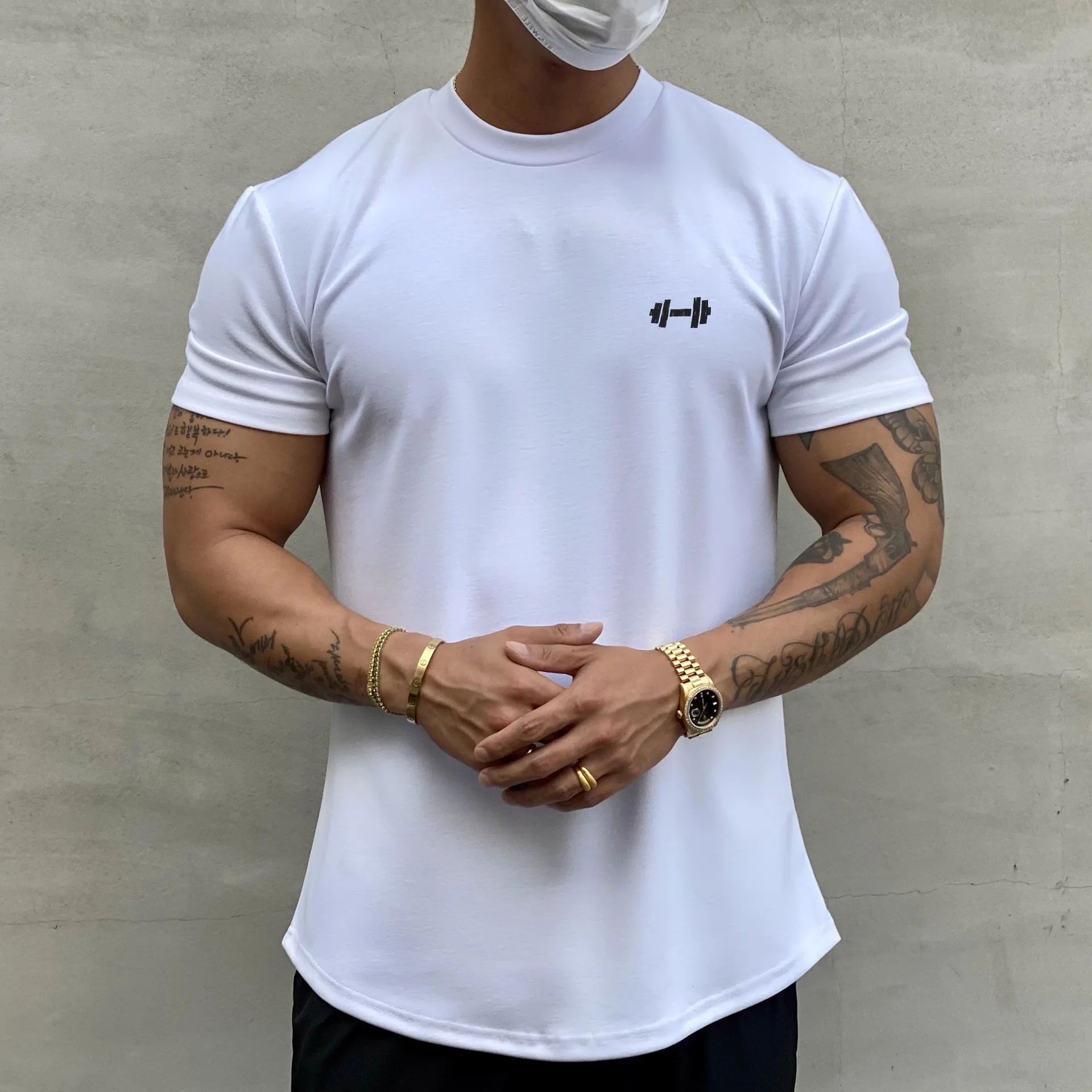 2022 Men's New T-shirt Summer cotton solid color short sleeve fitness fitness T-shirt outdoor training leisure sports T-shirt
2022 Men's New T-shirt Summer cotton solid color short sleeve fitness fitness T-shirt outdoor training leisure sports T-shirt