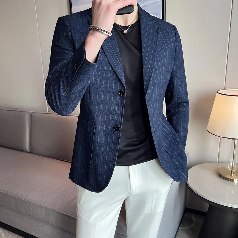 2022 Spring Striped Blazers Men Long Sleeve Casual Suit Jacket Male Wedding Business Blazer Streetwear Social Dress Coat
2022 Spring Striped Blazers Men Long Sleeve Casual Suit Jacket Male Wedding Business Blazer Streetwear Social Dress Coat