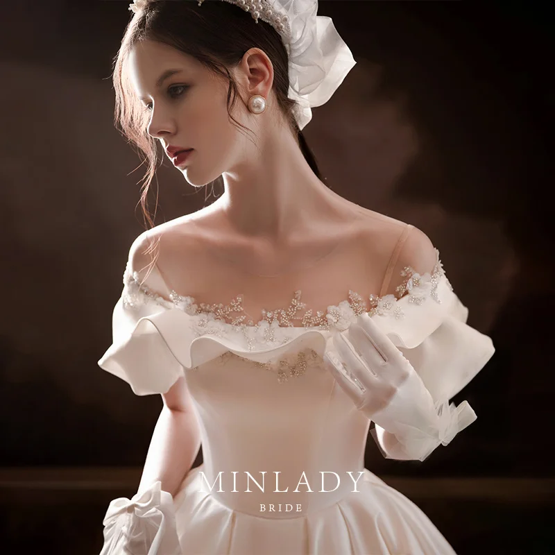 Amphora Aromatics Satin New Wedding Dress Bride French Vintage Style Temperament off-Shoulder Main Yarn
Amphora Aromatics Satin New Wedding Dress Bride French Vintage Style Temperament off-Shoulder Main Yarn