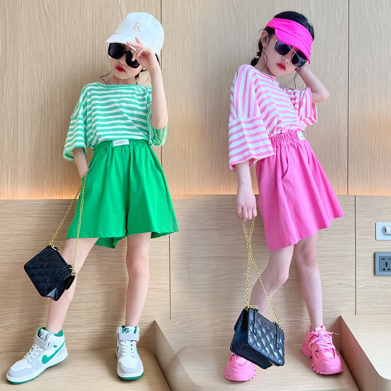 Summer Girls Clothing 9 years Cute Outfit Set Striped Tops Colorful Shorts Two Pieces Fashion Casual Teenager Clothes
Summer Girls Clothing 9 years Cute Outfit Set Striped Tops Colorful Shorts Two Pieces Fashion Casual Teenager Clothes