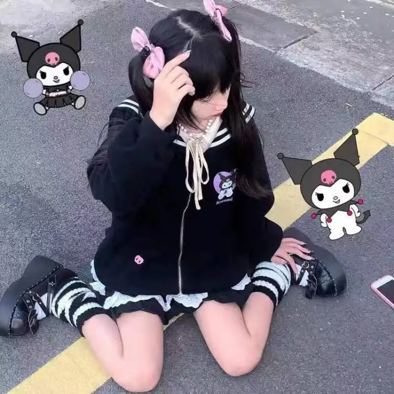 Кавайное Свободное пальто Sanrio с героями мультфильмов, свитер, толстовка с капюшоном, милый мягкий осенний свитер Kuromi с длинным рукавом, креа...
Кавайное Свободное пальто Sanrio с героями мультфильмов, свитер, толстовка с капюшоном, милый мягкий осенний свитер Kuromi с длинным рукавом, креа...