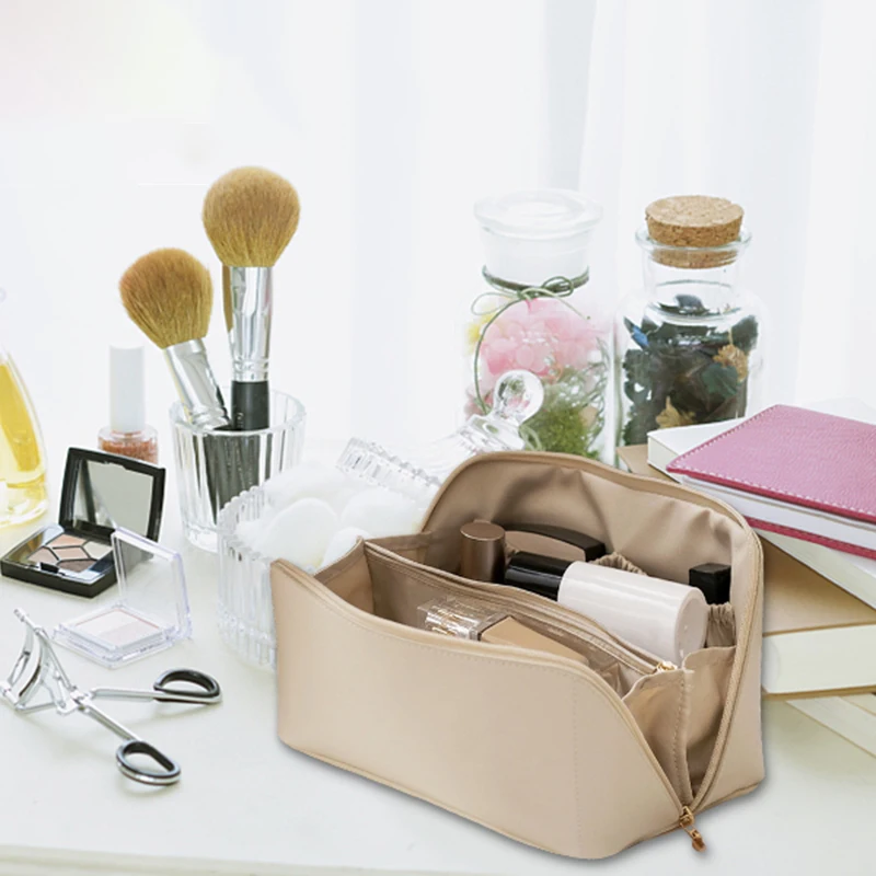 PU Leather Travel Cosmetic Bag Makeup Bag Make Up Pouch Travel Wash Toiletry Organizer Purse Storage Handbag For Women Girls
PU Leather Travel Cosmetic Bag Makeup Bag Make Up Pouch Travel Wash Toiletry Organizer Purse Storage Handbag For Women Girls