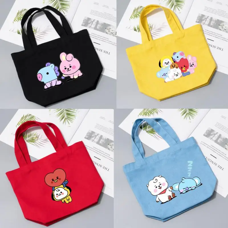 Kawaii Bt21, повседневные холщовые вместительные сумки через плечо, сумка-шоппер, холщовые новые модные женские сумки с принтом Harajuku Ulzzang
Kawaii Bt21, повседневные холщовые вместительные сумки через плечо, сумка-шоппер, холщовые новые модные женские сумки с принтом Harajuku Ulzzang